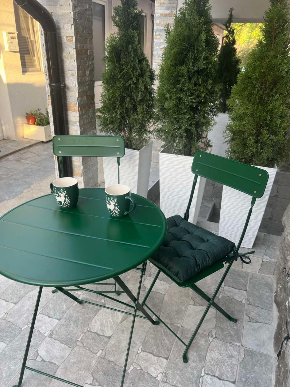 Agate Apartment Belgrado Buitenkant foto
